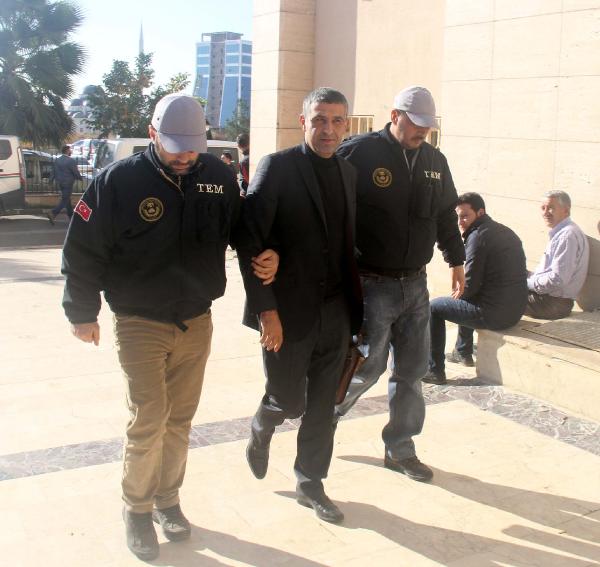 DBP’li Suruç Belediye Başkanı gözaltına alındı (2)
