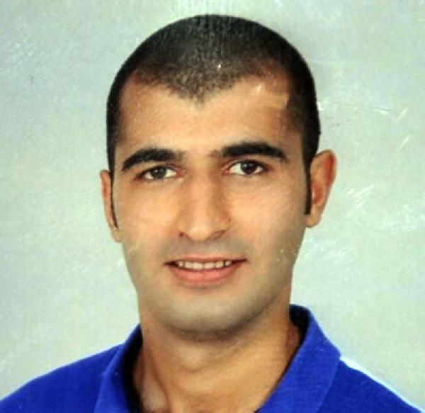 Boğazı kesili ölü bulunan Fırat öğretmen intihar etmiş