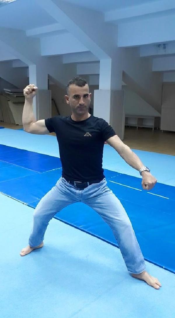 Cimnastik antrenörü karateci silahlı saldırıda öldü