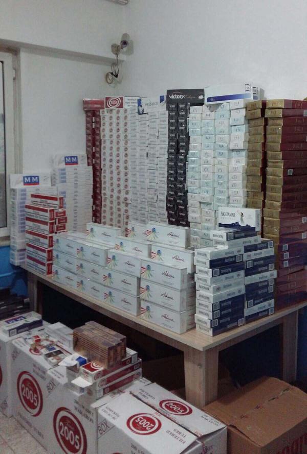 Manisa'da kaçak sigara ve uyuşturucu operasyonunda 1 tutuklama
