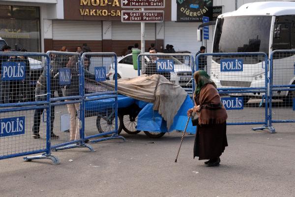 Sur İlçesi'nde sokağa çıkma yasağı (3)