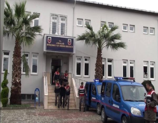 Yangın söndürme tüpleri ve satranç tahtaları içinde uyuşturucu ele geçirildi