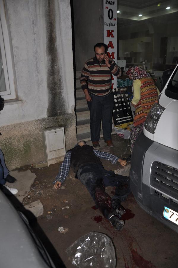 Cezaevinden izin aldı evinin önünde silahlı saldırıya uğradı