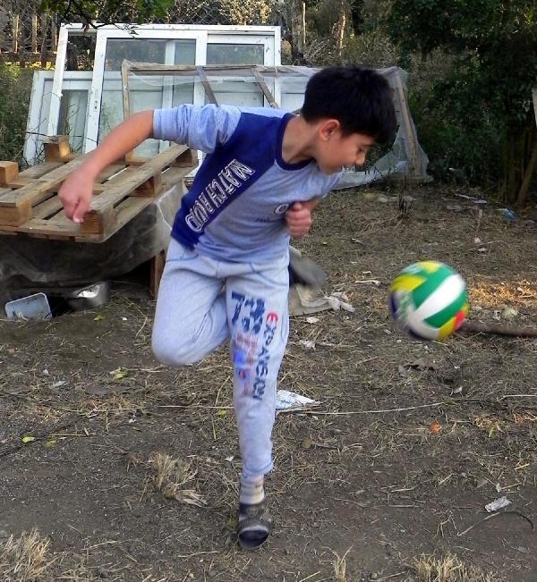 Onur, kardeşinin iliğiyle hayata tutundu