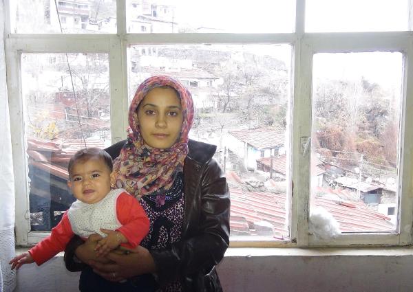 Suriyeli ailenin Ankara ayazında yaşam mücadelesi