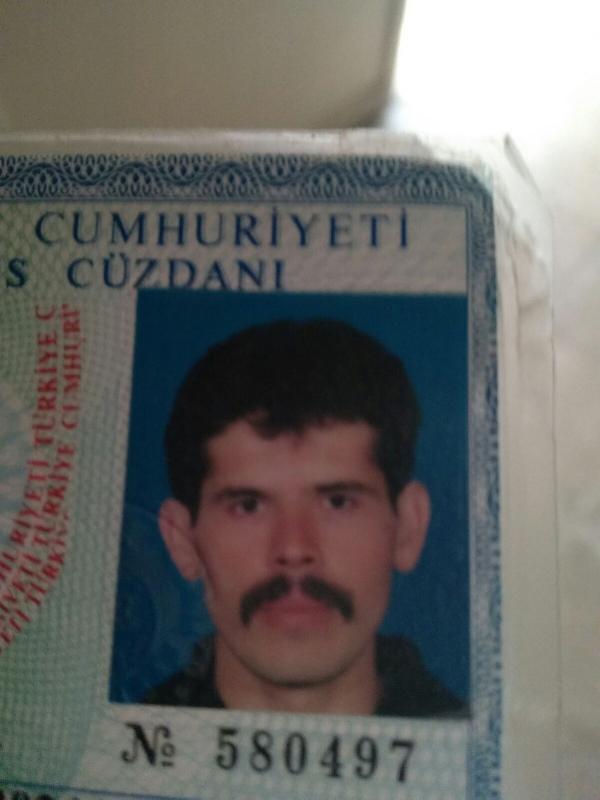 Kızını bıçakladıktan sonra su dulu leğende boğarak öldürdü