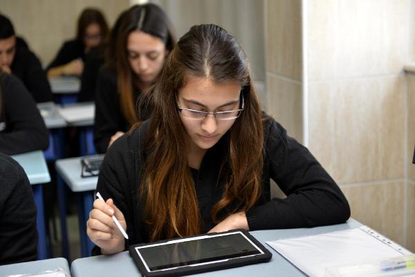 506 bin öğrenciye e-sınav