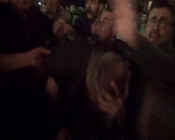 Polise linç girişiminde bulunan sanığın tahliye isteği kabul edilmedi