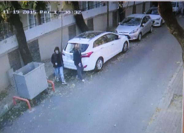 Çocukları futbolcu yapacağını söyleyerek dolandırdı