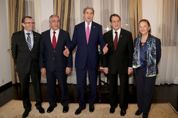 ABD Dışişleri Bakanı john kerry: Kırbıs'ta kapsamlı bir çözümü destekliyoruz