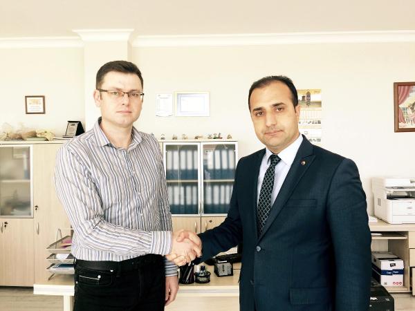 Rusya'ya 'saygın işadamı' olarak girdi, toplama kampından sınırdışı edildi