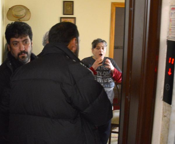 Telefon dolandırcıları, karı- kocayı aynı anda arayıp telekonferans sistemiyle 35 bin lira dolandırdı