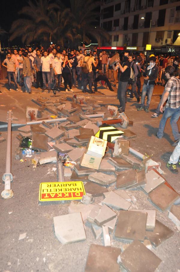 İzmir'de Gezi'nin yıl dönümü anma davası başladı