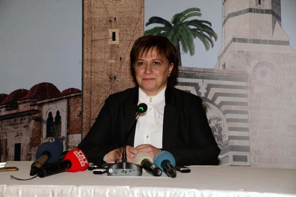 Bakan Sarı, memleketi Adana'da mehteran takımı ile karşıladı (3)