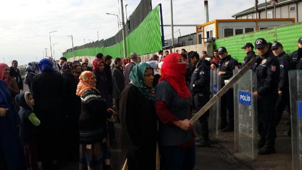 Dilovası'nda 'Kömür soluyoruz' eylemi