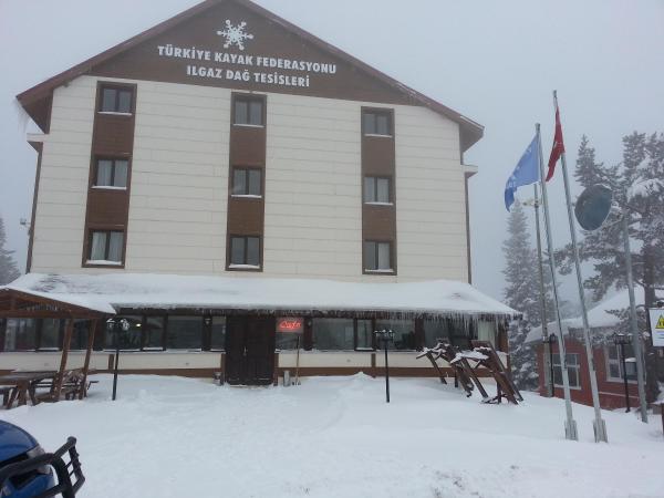 Ilgaz Dağı'nda kar kalınlığı 40 santime ulaştı