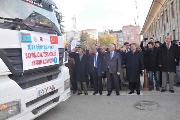 Türk Dünyası Vakfı'ndan Bayırbucak Türkmenleri'ne 6 TIR yardım