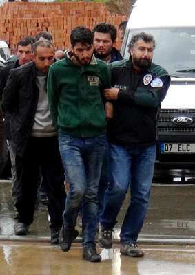 Uyuşturucuyla yakalanan şüphelilerden çobanlık savunması