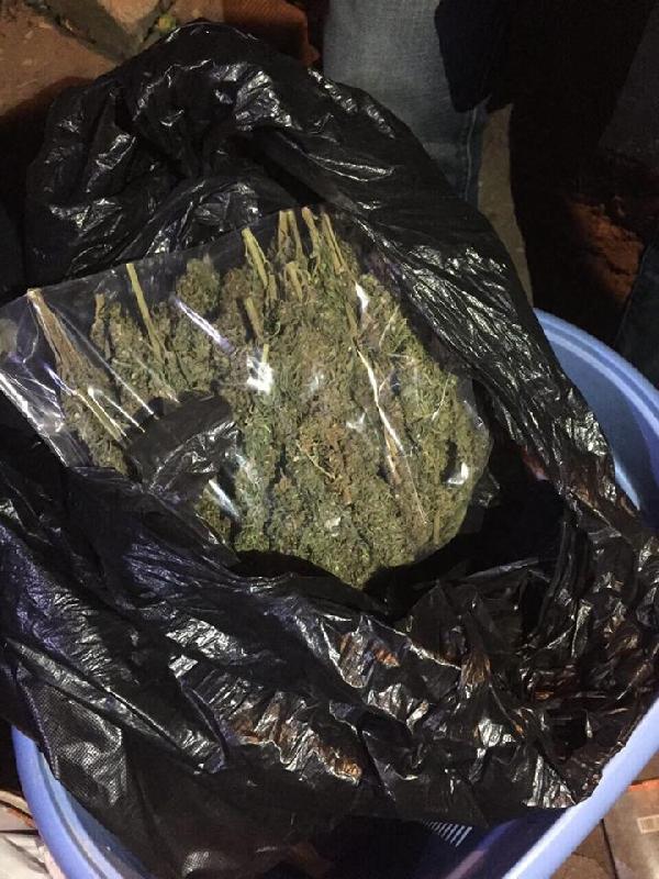 Siverek'te 25 kilo esrar, 3 gözaltı