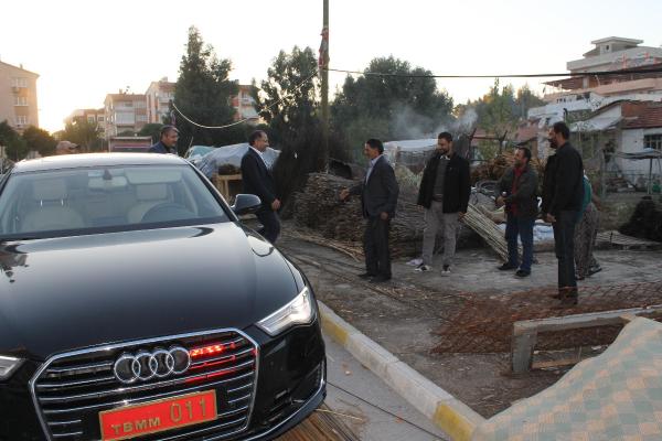 Kırmızı plakalı araçla Sökeli hemşehrilerine gitti