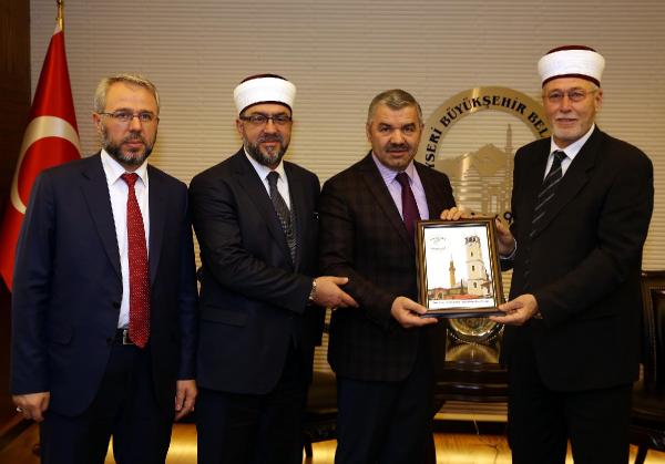 İskeçe Müftüsü Mete: Çocuklarımız, Türkiye'de eğitim alsın