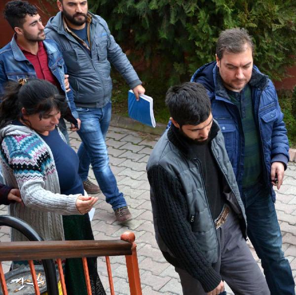 Evlendirme vaadiyle dolandırıcılığa 4 gözaltı