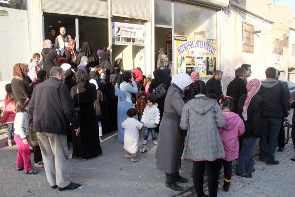 Şanlıurfa’da 200 Suriyeli yetime para yardımı