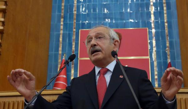 Kılıçdaroğlu: Davutoğlu'na çağrım beraber kanun çıkaralım hiçbir gazeteci tutuklanmasın (2)