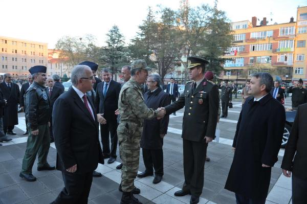 Genelkurmay Başkanı Orgeneral Akar Eskişehir'de