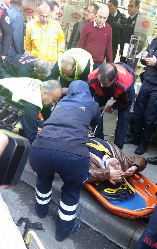 Isparta'da yük asansörü düştü: 3 yaralı