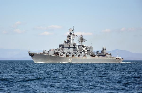 Türk karasularının dibinde demirleyen "Moskova” kruvazörünün yerine "Varyag” kruvazörü geliyor