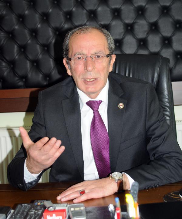 Konya Ovası'nda çiftçiler, kar yağmasını bekliyor