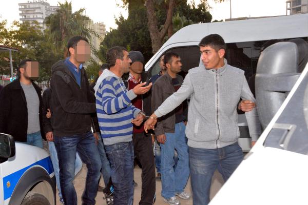 Adana'da 1000 polisle uyuşturucu operasyonu