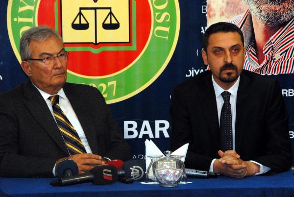 Deniz Baykal: Terörün dağ başından mahalleye indiği ortamdayız (2)