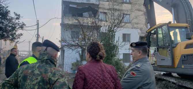 Arnavutluk'ta peş peşe depremler: 6 ölü