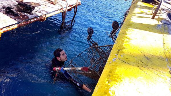 Bodrum'da denizden çıkartılan eşya şaşırttı