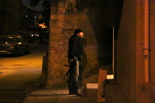 İstanbul'da şafak vakti terör operasyonu