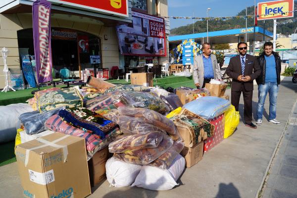 Bayır Bucak Türkmenlerine Marmaris'ten yardım