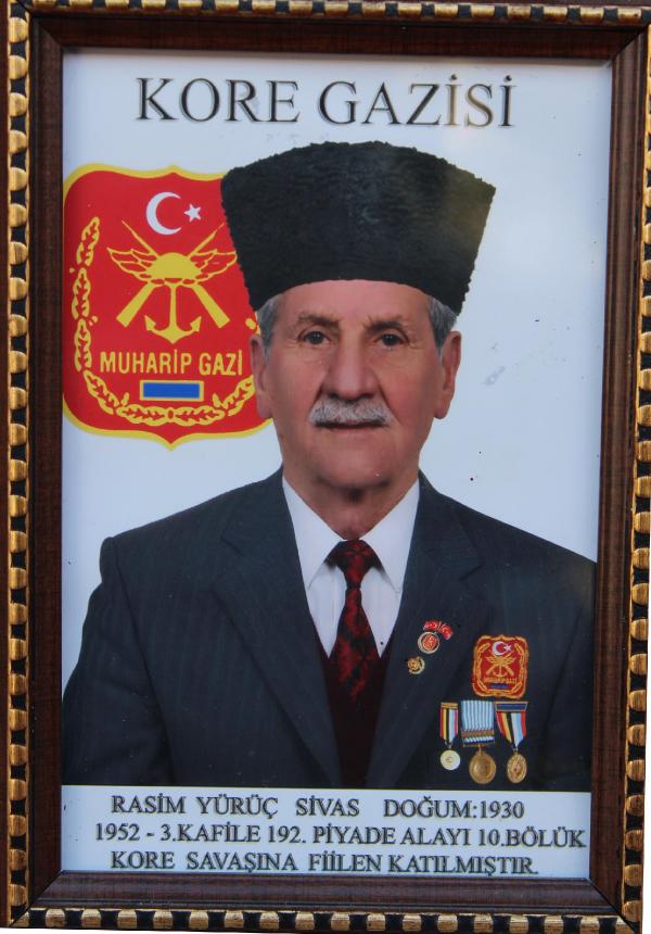 Sivaslı Kore Gazisi, son yolculuğuna uğurlandı