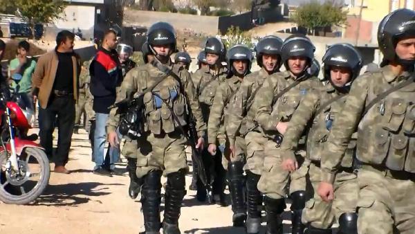 Şanlıurfa’da kaçak 4 ev yıkıldı