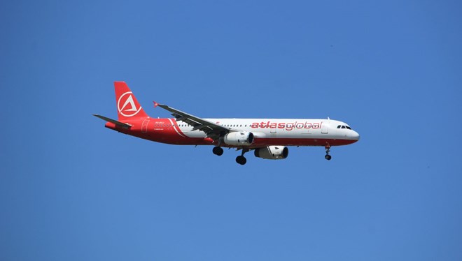 Atlasglobal uçuşlarını durdurdu