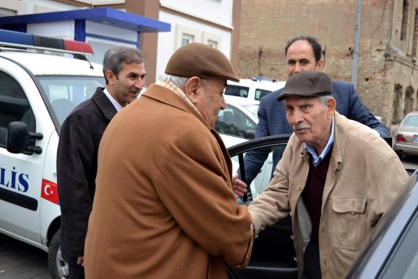 Eski başbakanlardan Akbulut, Gelibolu'da