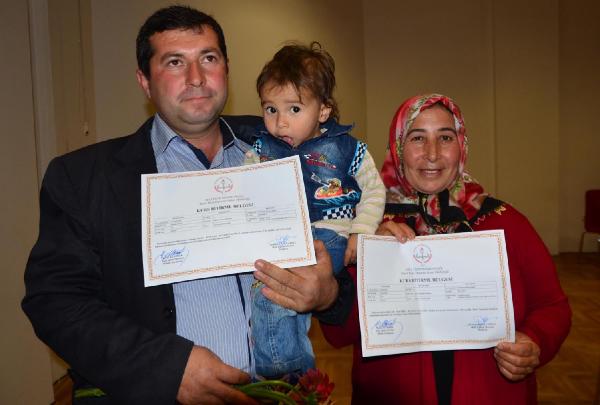 Çobanların sertifika sevinci