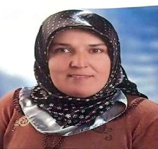 Fabrika işçilerini taşıyan otobüs devrildi: 1 ölü, 40 yaralı (2)