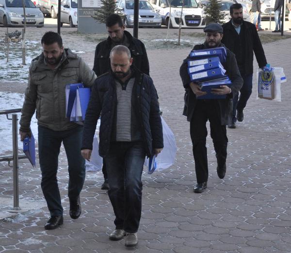 Sivas'ta 'paralel yapı' soruşturmasında 17 şüpheli adliyeye sevk edildi