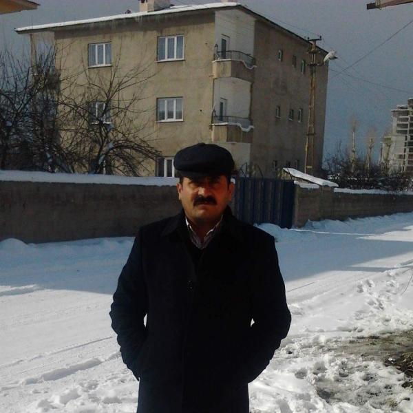 Karısı azmettirmiş, komşu kadın ve eşi öldürmüş
