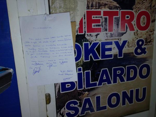 Hakkari'de ruhsatsız işyerleri mühürlendi