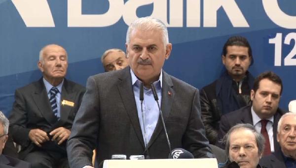 Bakan Yıldırım  'Geleneksel Balık Günü'ne katıldı