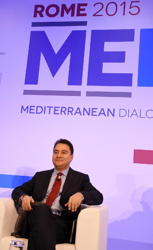 Ali Babacan Roma’da Türkiye’yi ve bölgesel gelişmeleri anlattı “Türkiye-Rusya krizini geçici olarak değerlendiriyoruz”