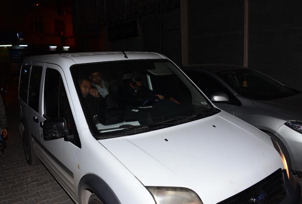 Adana Kebap ve Şalgam Festivali, silahlı kişiler tarafından havaya ateş açılarak protesto edildi